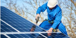 Installation Maintenance Panneaux Solaires Photovoltaïques à Balanzac
